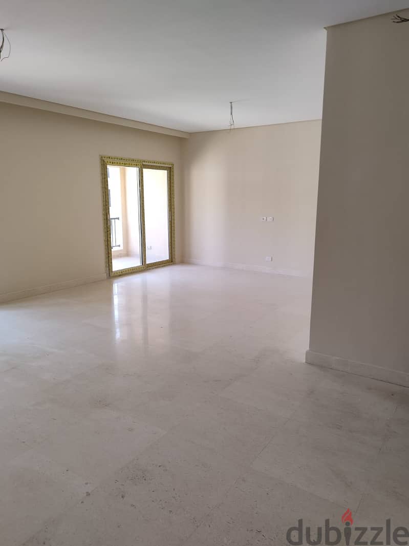 Receive your apartment, 150 sqm fully finished, next year in a distinctive location in the Fifth Settlement 2