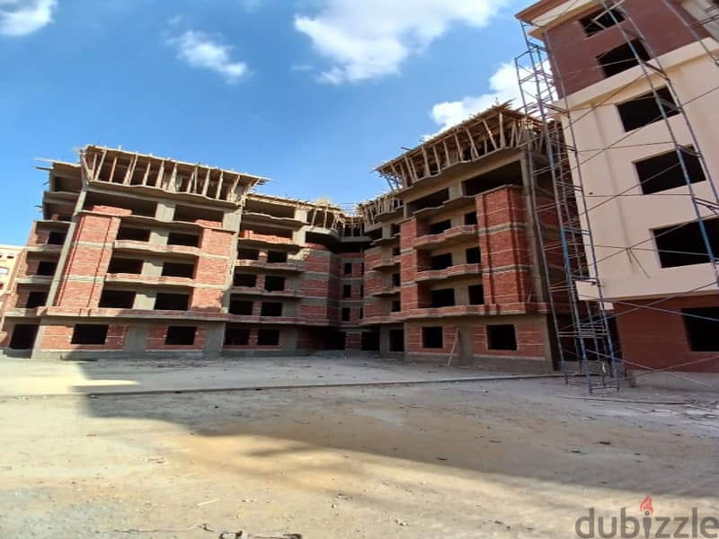 Apartment to be received for a year and a half with a special cash discount and fully finished unit in the heart of New Cairo Century 2