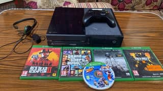 XBOX One + Controller + Headset + 5 Games