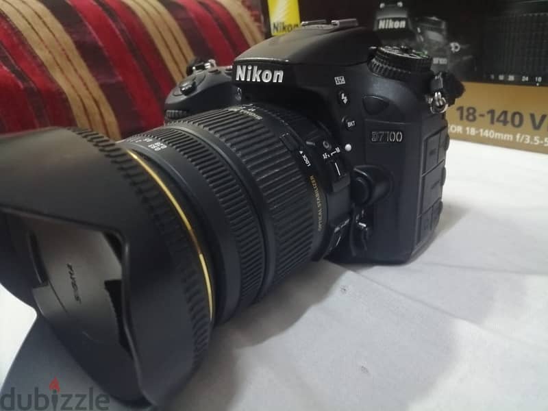 Nikon D 7100 18mm-140mm 3