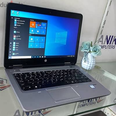 عرض خيالي لاب hp لجرافيك وبرمجه  كور i5 بهاردين و ssd معاه 12 هديه