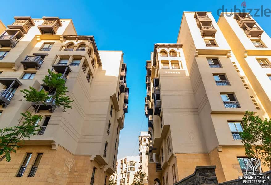 With a 10% down payment, immediately receive a distinctive, fully finished apartment in the first compound in downtown Cairo in the Fustat Arabesque 6