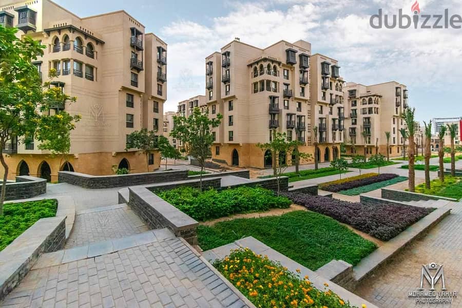 With a 10% down payment, immediately receive a distinctive, fully finished apartment in the first compound in downtown Cairo in the Fustat Arabesque 7