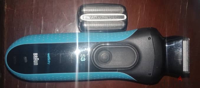 ماكينة حلاقة وتنعيم براون Braun