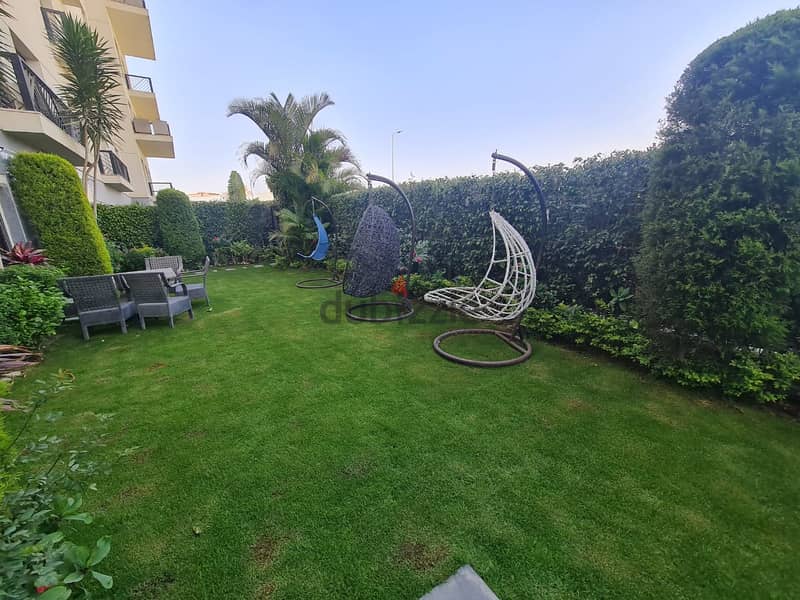 Apartment 230m with garden + Kitchen sale Eastown Sodic New Cairo 3