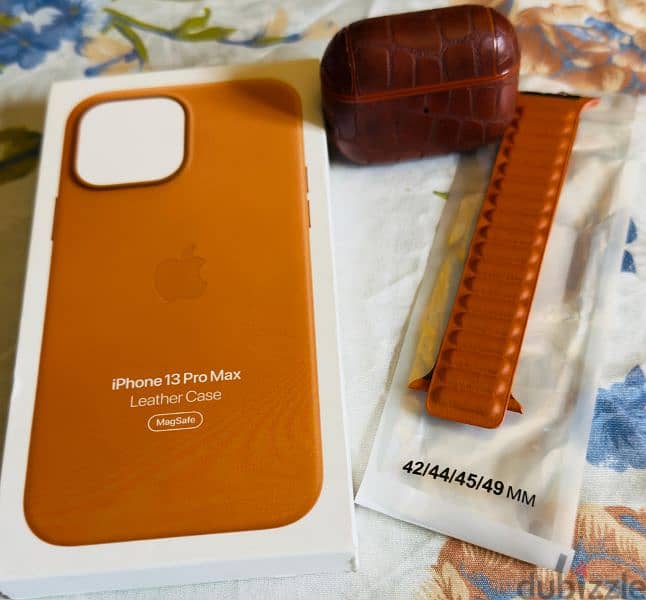 New Original Leather Case MagSafe for iPhone 13 Pro Max 3