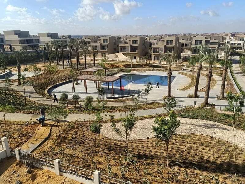 Apartment 252m with private garden ready to move for sale in Palm Hills | New Cairo 3