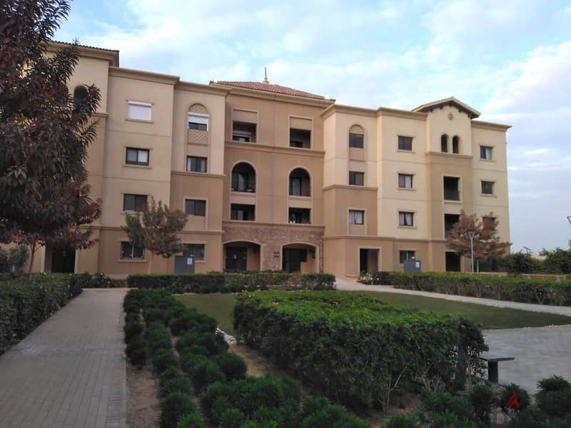 Apartment fully finished with private garden for sale in Mivida 3