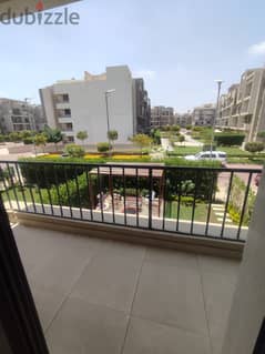 Semi furnished apartment 195m for rent in fifth square almarasem compound New Cairo fifth settlement