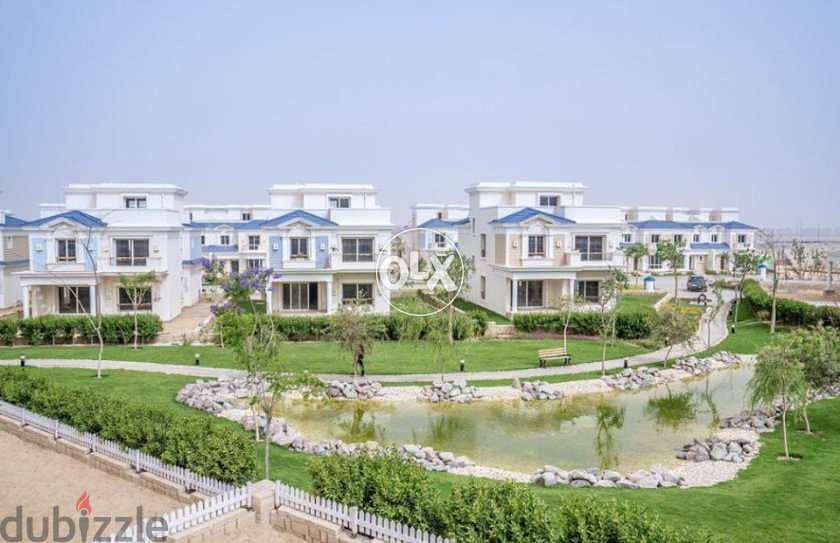 Your opportunity to live in the best compound next to the Mall of Arabia. Apartment for sale (lowest price) 1