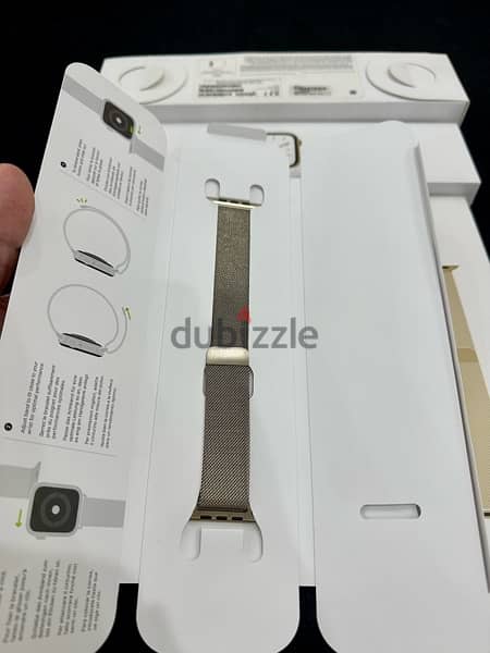 Apple Watch Series 7 (45mm) GOLD Stainless Steel Excellent condition 8