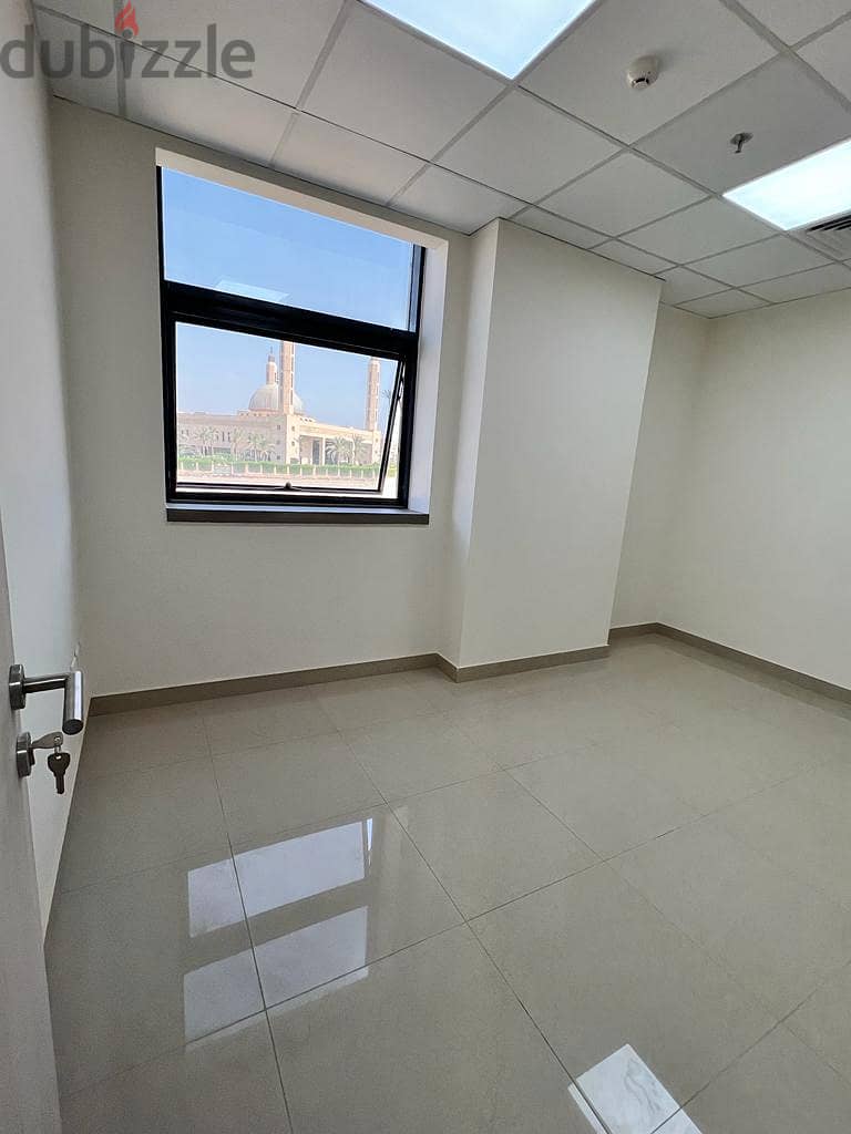 Clinic for sale 40m New Cairo \ Fully Finished \ Installment 1