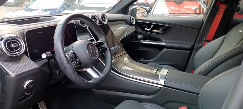Mercedes-Benz GLC 300 2023 4