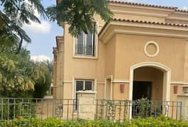 Villa for sale in Stone Park on the Ring Road in New Cairo - فيلا للبيع ف ستون بارك ع الدائري ف القاهرة الجديدة 0