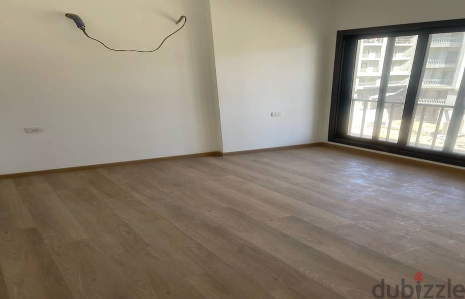 Apartment for rent with kitchen & ACs 3