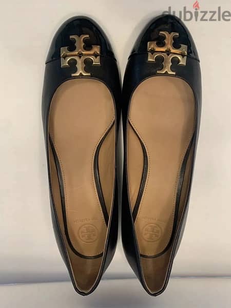 Tory Burch Wedge Heels Style: 61547 Gold tone Medallion / Round Toe 3