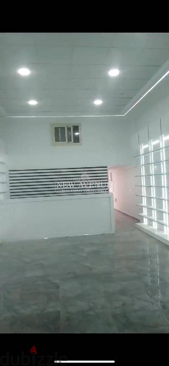 Fully finished pharmacy 100m in Rock Vera | rent 4