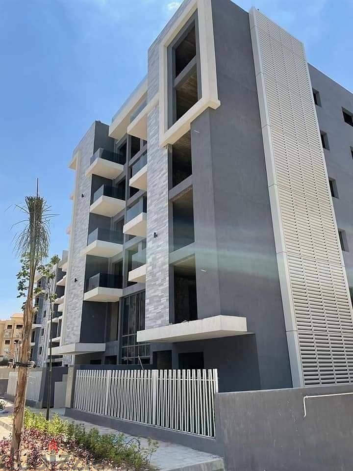 Ready to move apartment for sale at Sun capital with attractive price شقة جاهزة للسكن باقل مقدم في اكتوبر 10