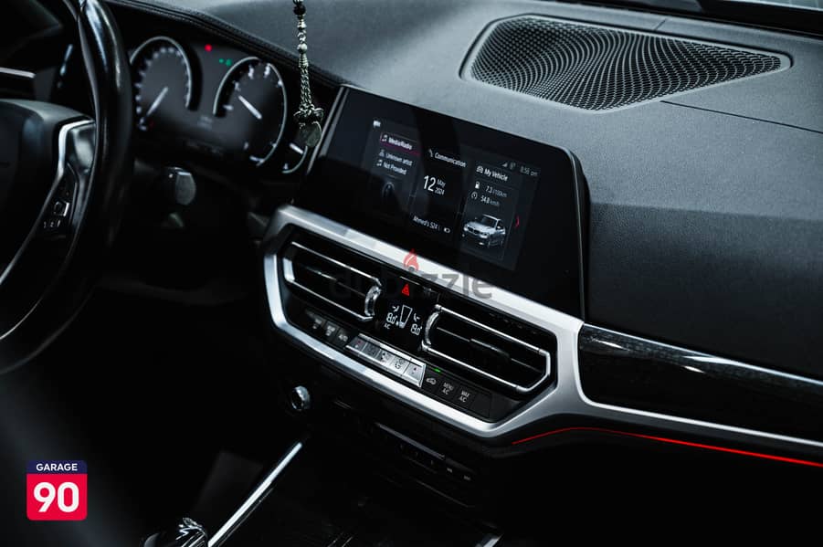 BMW 320I Luxury 2020 10