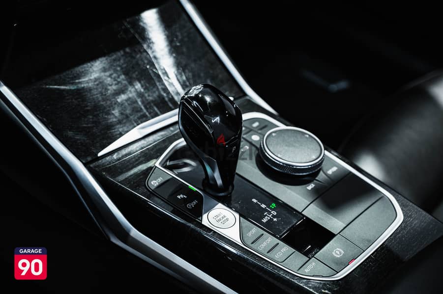 BMW 320I Luxury 2020 11