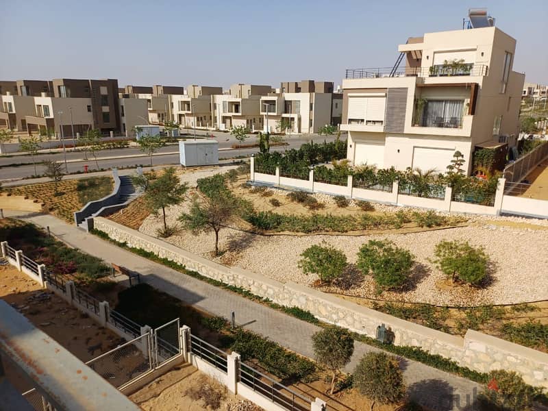 Villa Stand Alone For Sale in Palm Hills New Cairo 255m (Type M) 5