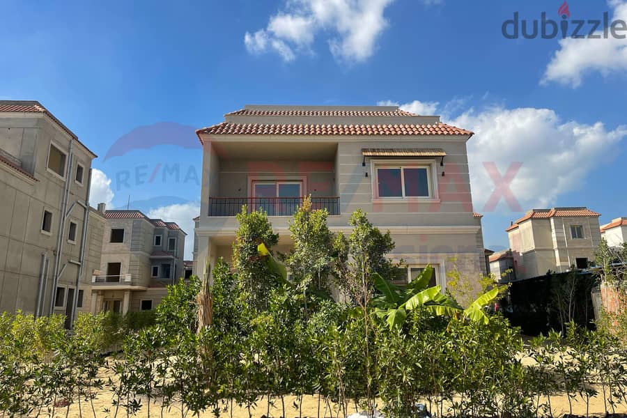 Own a standalone villa at less than market price in the heart of Smouha 5