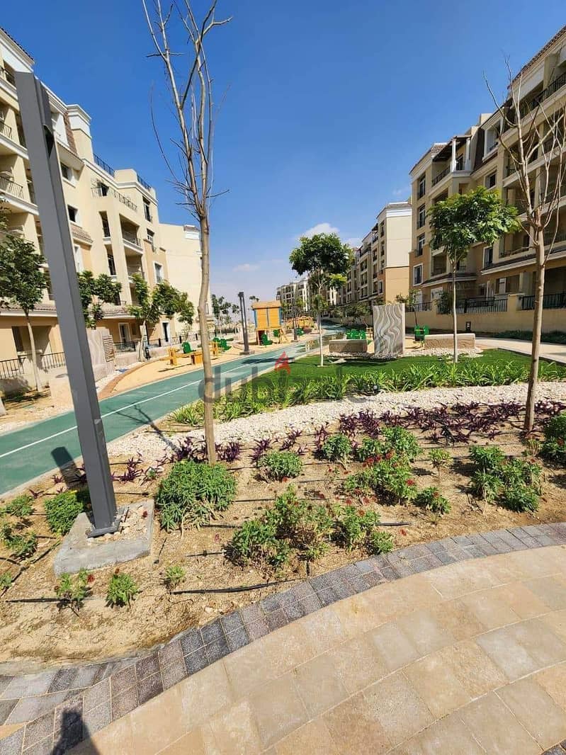 For sale, 131 sqm apartment + 165 sqm garden (on the landscape) in front of Madinaty in Sarai New Cairo 5