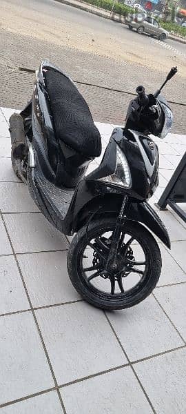 اسكوتر stm St 200cc 0