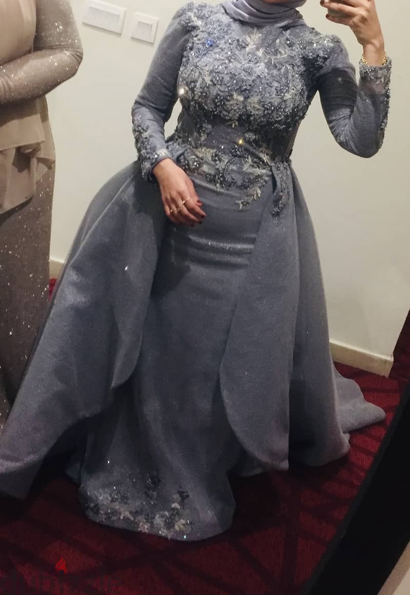 grey dress 2