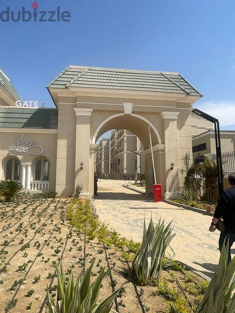 Duplex 265m with Garden 100m for sale in L'Avenir Immediate Delivery 2