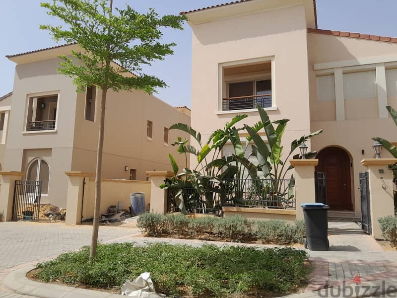Twin House For Sale In Uptown Cairo 4