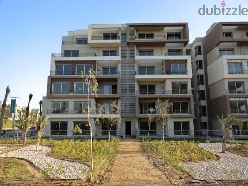 Apartment 252 m for sale ready to move with garden cash 4 bedrooms prime location in palm hills new cairo 0