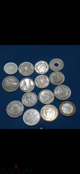 مجموعه كبيره جدا من العملات المصريه و الاجنبيه 5
