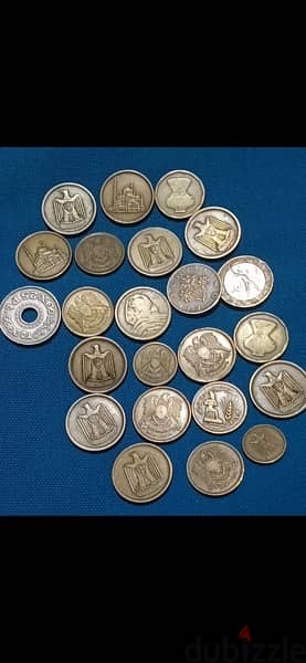 مجموعه كبيره جدا من العملات المصريه و الاجنبيه 13