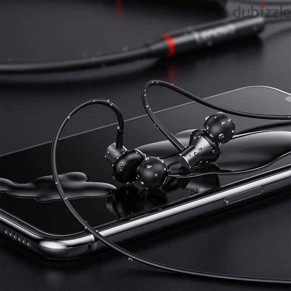Lenovo HE05X In-Ear Wireless Earphone With Microphone - Black 1
