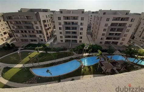 Apartment 175m for sale at a special price  in the squre  New Cairo 4