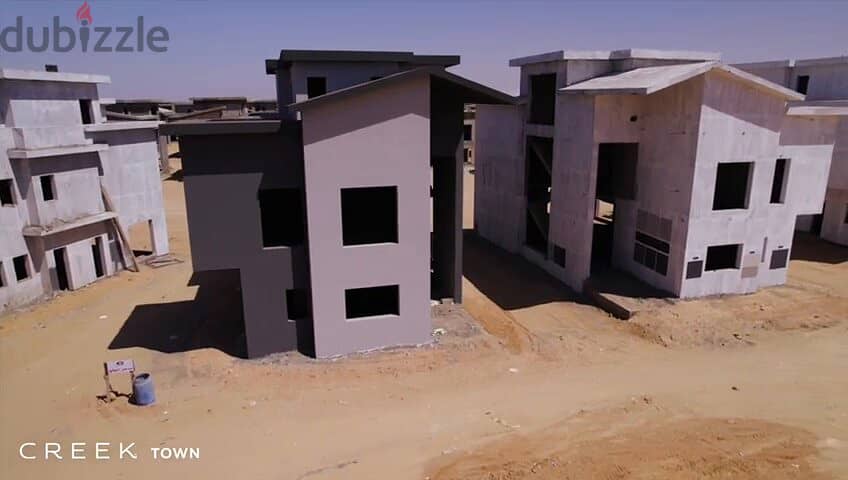 Town house 210m for sale with installments in creek town delivery 2025 كريك تاون 9