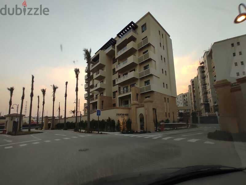 Apartment 147 m Prime location For sale Cash at Uptown Cairo - Emaar 2
