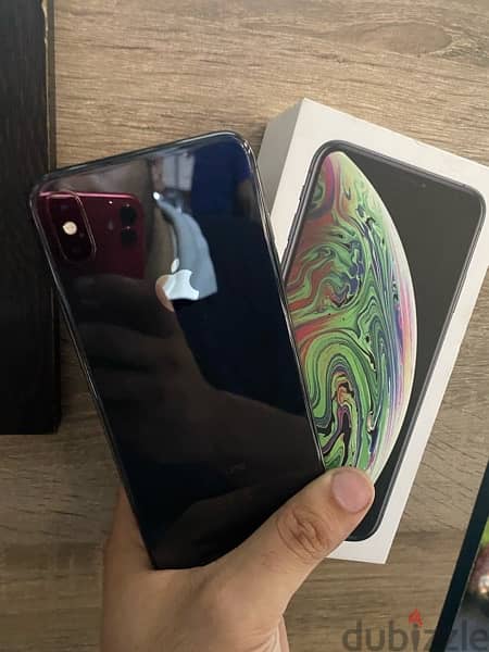 iPhone XS Max water proof 87%  battery with box 2
