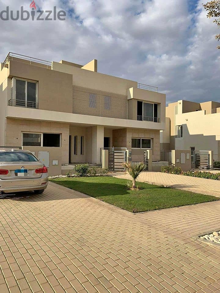 Villa for sale in  THE CROWN Palm Hills Sheikh Zayed near Mall of Arabia - فيلا للبيع في كمبوند ذا كراون | THE CROWN بالم هيلز الشيخ زايد بالقرب مول ا 2