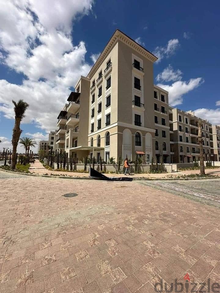 Apartment ready to move in, area of ​​180 meters in Sheikh Zayed, fully finished, with air conditioners, Dorra Compound 1