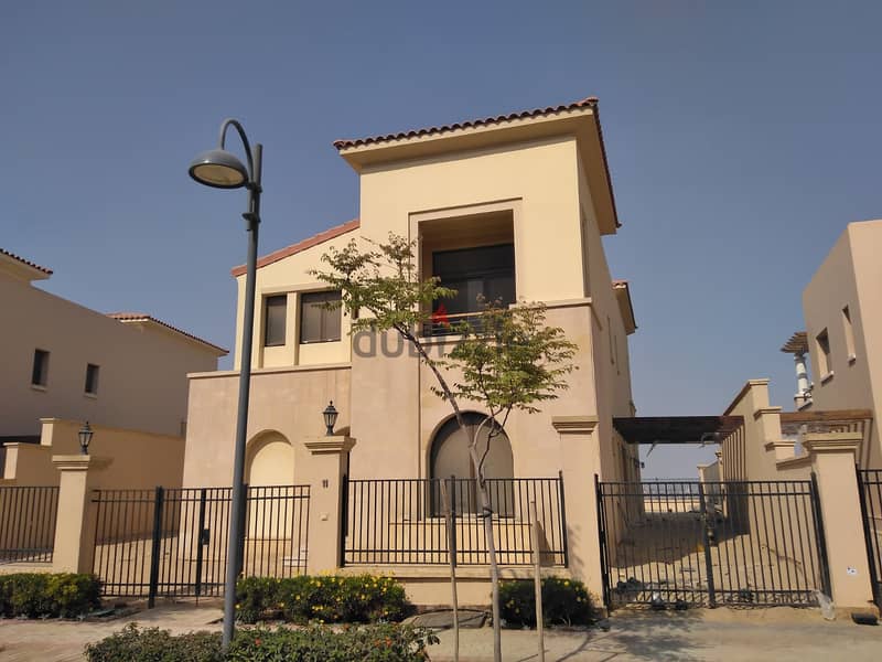 Standalone Villa 312 M Prime Location for sale Ready to move at Uptown Cairo 0