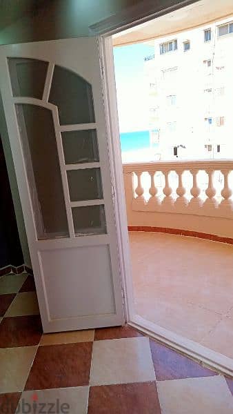 امتلك شقة في الإسكندرية شاطئ النخيل ثاني عماره من البحر 6