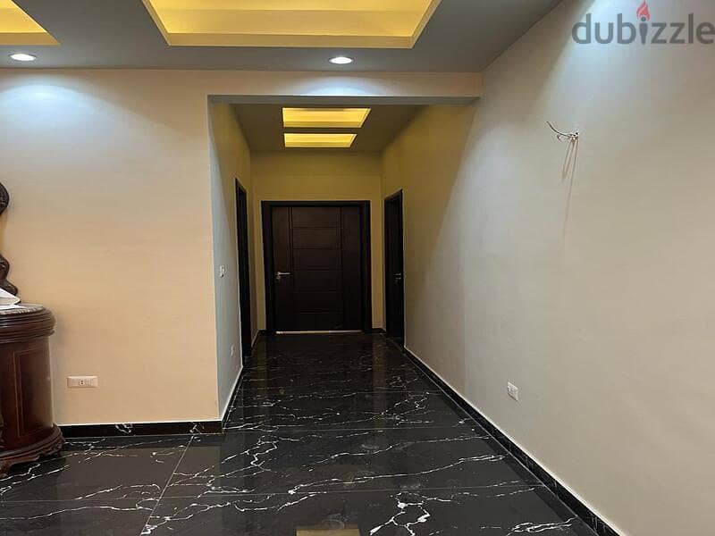 Apartment for sale Green 5 Area: 208 meters first floor Super Luxe finishing 7