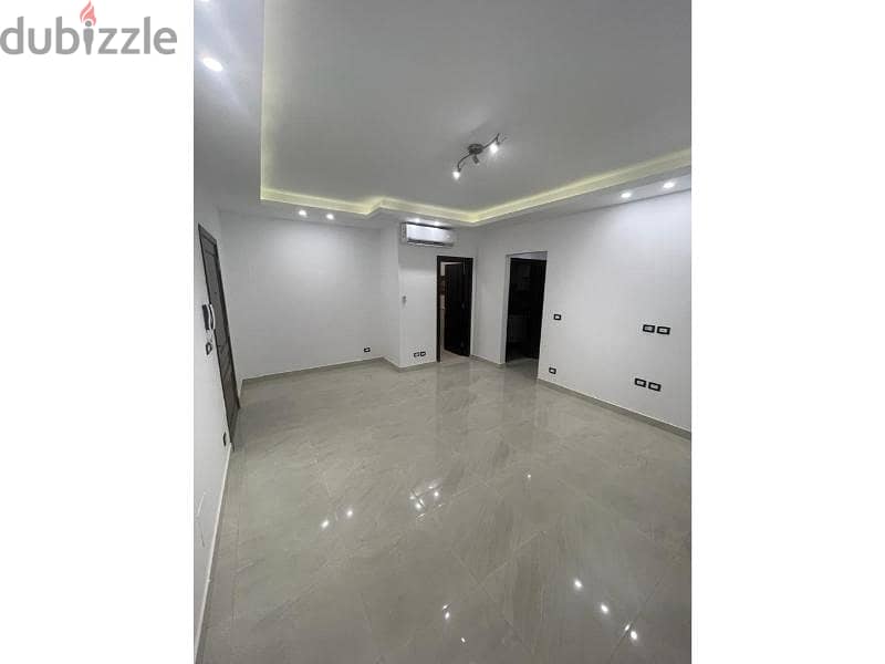 Delivered Fully finished Apartment Hyde Park 6