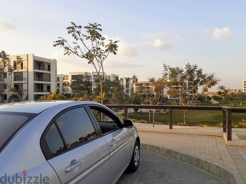 Luxurious Penthouse for sale, 226 square meters, with a very distinctive view overlooking the landscape, located in front of Cairo International Airpo 3