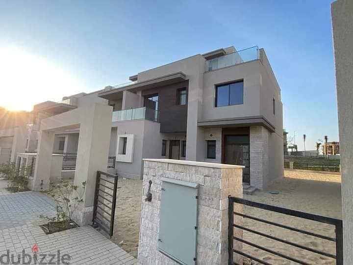 Separate villa for sale, 443 sqm land + 282 sqm buildings, in Sodic Estates Residence, fully finished, next to Sodic and Sphinx Airport, with a 10% do 6