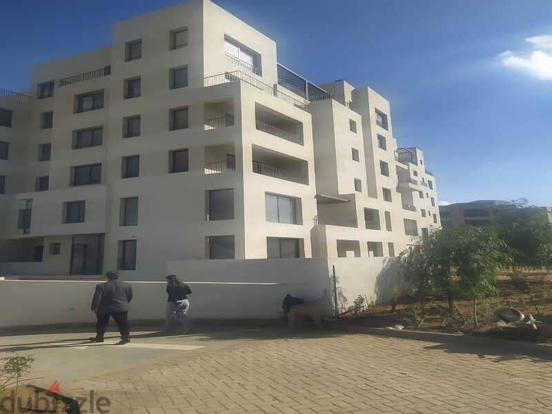 For sale Apartment  finished Prime location  Ready to move Owest    Bua : 195m 7