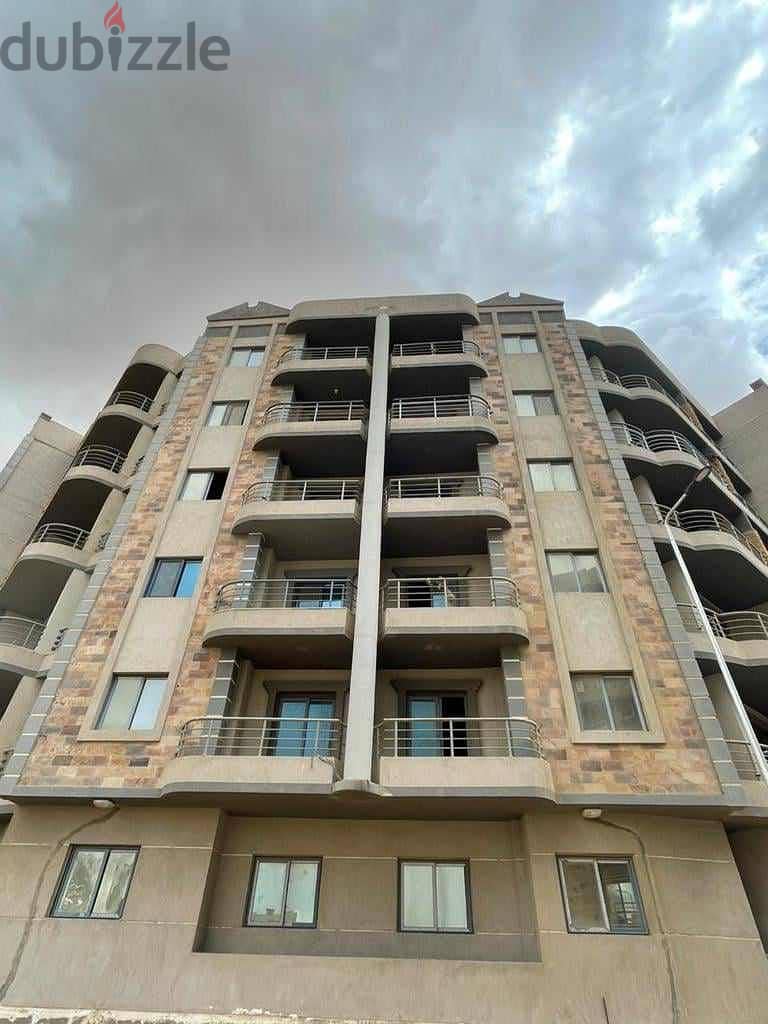 Apartment, ready to move, minutes from New Cairo, in installments 6