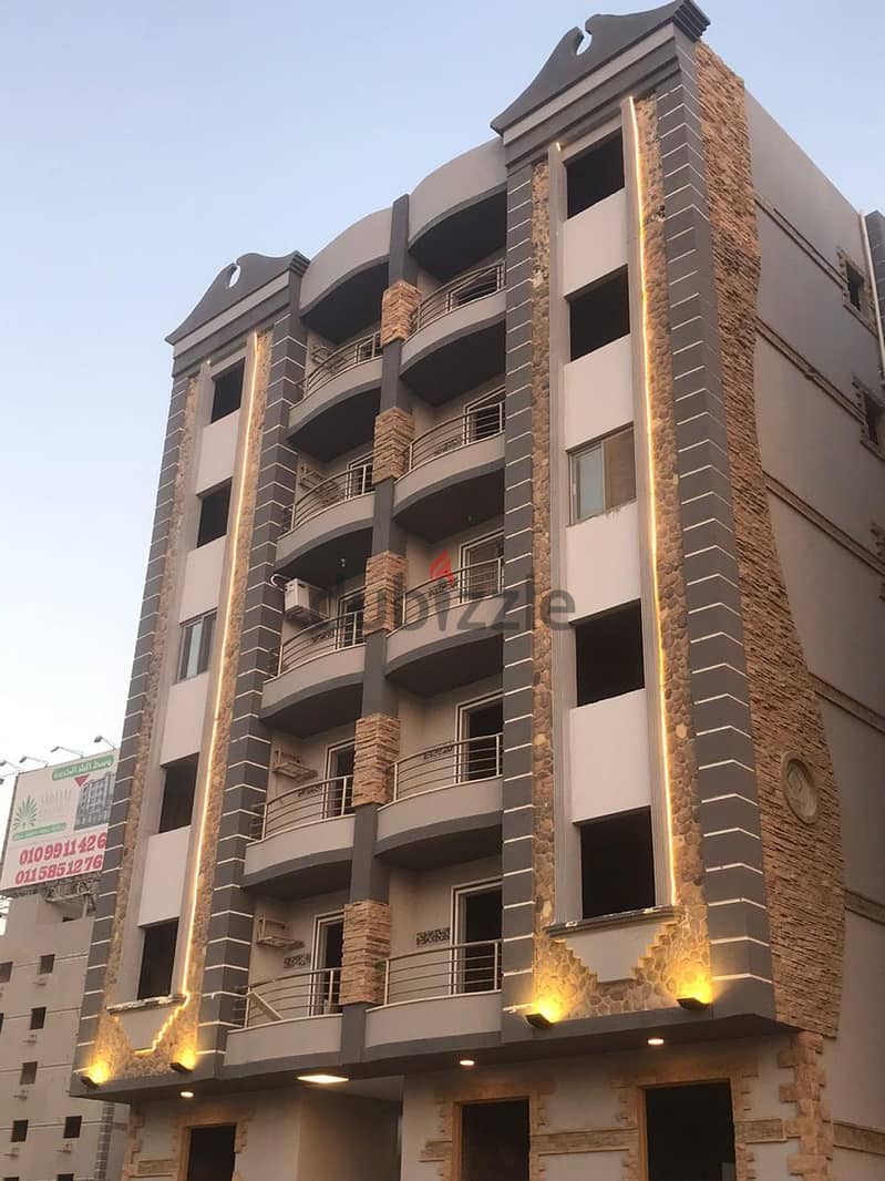 apartment, prime location in Katameya, ready to move in installments 5